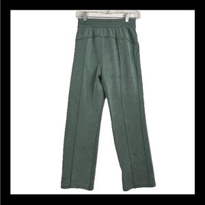 Lululemon Softstreme High-Rise Pant Smoked Spruce Green Women’s Size 4 Workout